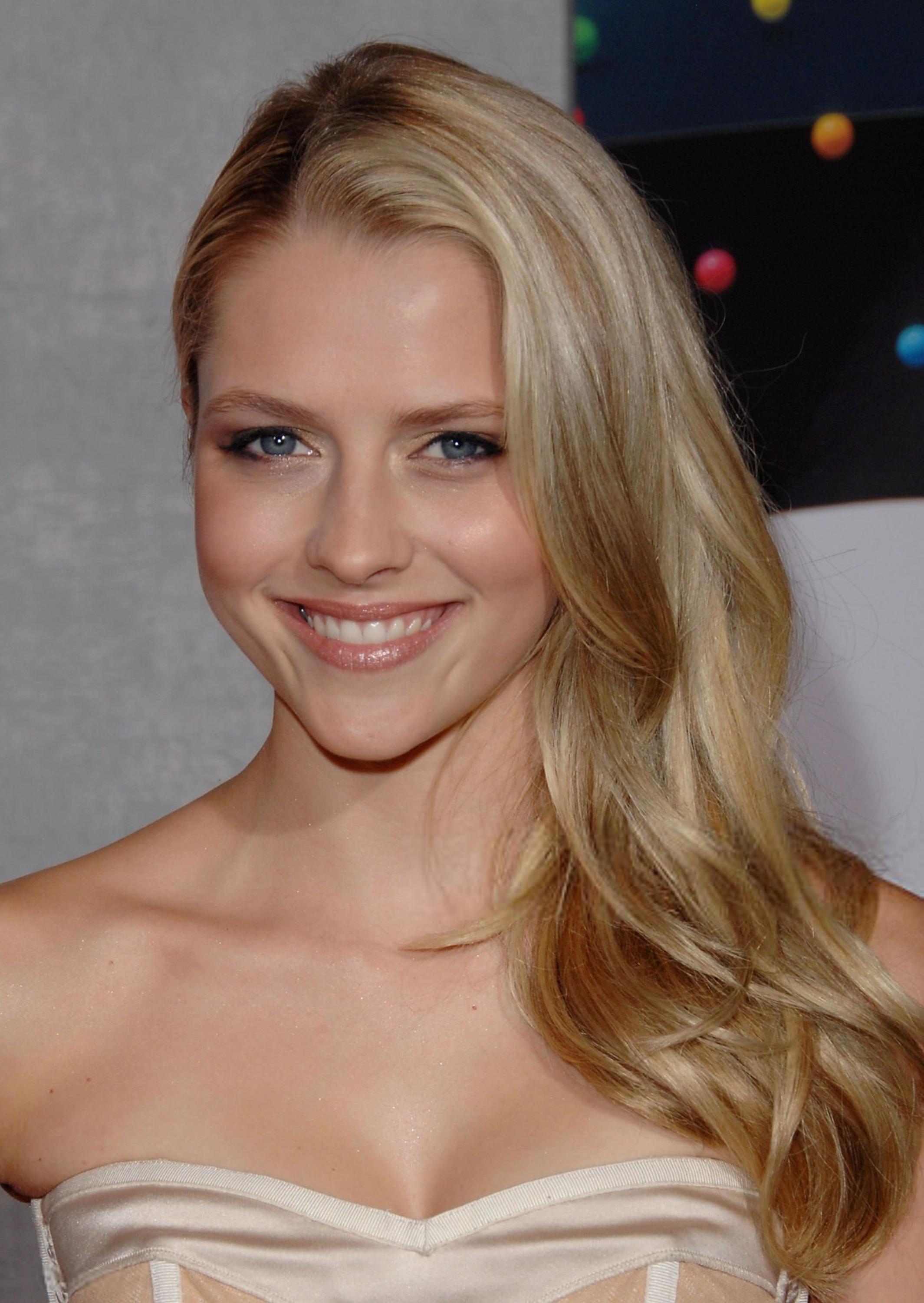 BedtimeStories_LosAngelesPremiere_Dec08_282129.jpg