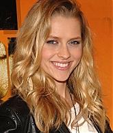 IAmNumberFour_CastMeetGreet_Arrivals_2011_28129.jpg