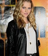IAmNumberFour_CastMeetGreet_Arrivals_2011_282129.jpg