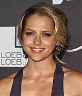 AustraliansInFilBreakthroughAwards_Arrivals11_281029.jpg