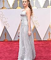 AcademyAwards17_Arrivals_ATP_287329.jpg