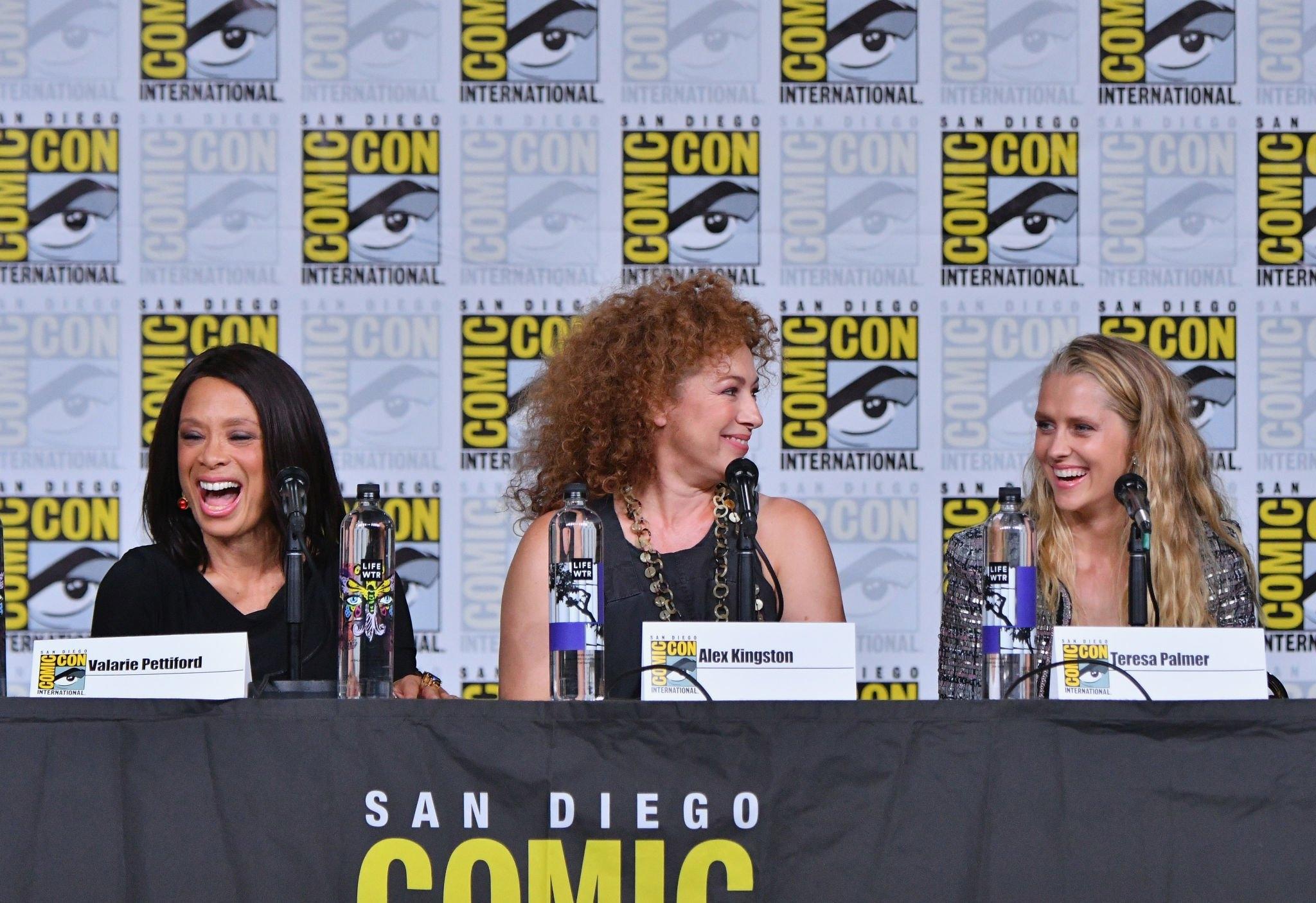 ADOW_Panel_SanDiegoComicCon_Getty_282029.jpg ADOW_Panel_SanDiegoComicCon_Getty_282029.jpg