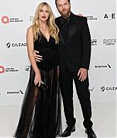 EltonJohnAIDSFoundations_32ndAcademyAwardsParty_Arrivals.jpg