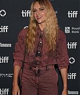 AdditionPremiere_TIFF24_RedCarpet_28329.jpg