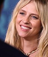 adoringteresapalmer_thelast_anniversary_interviews_28229.jpg