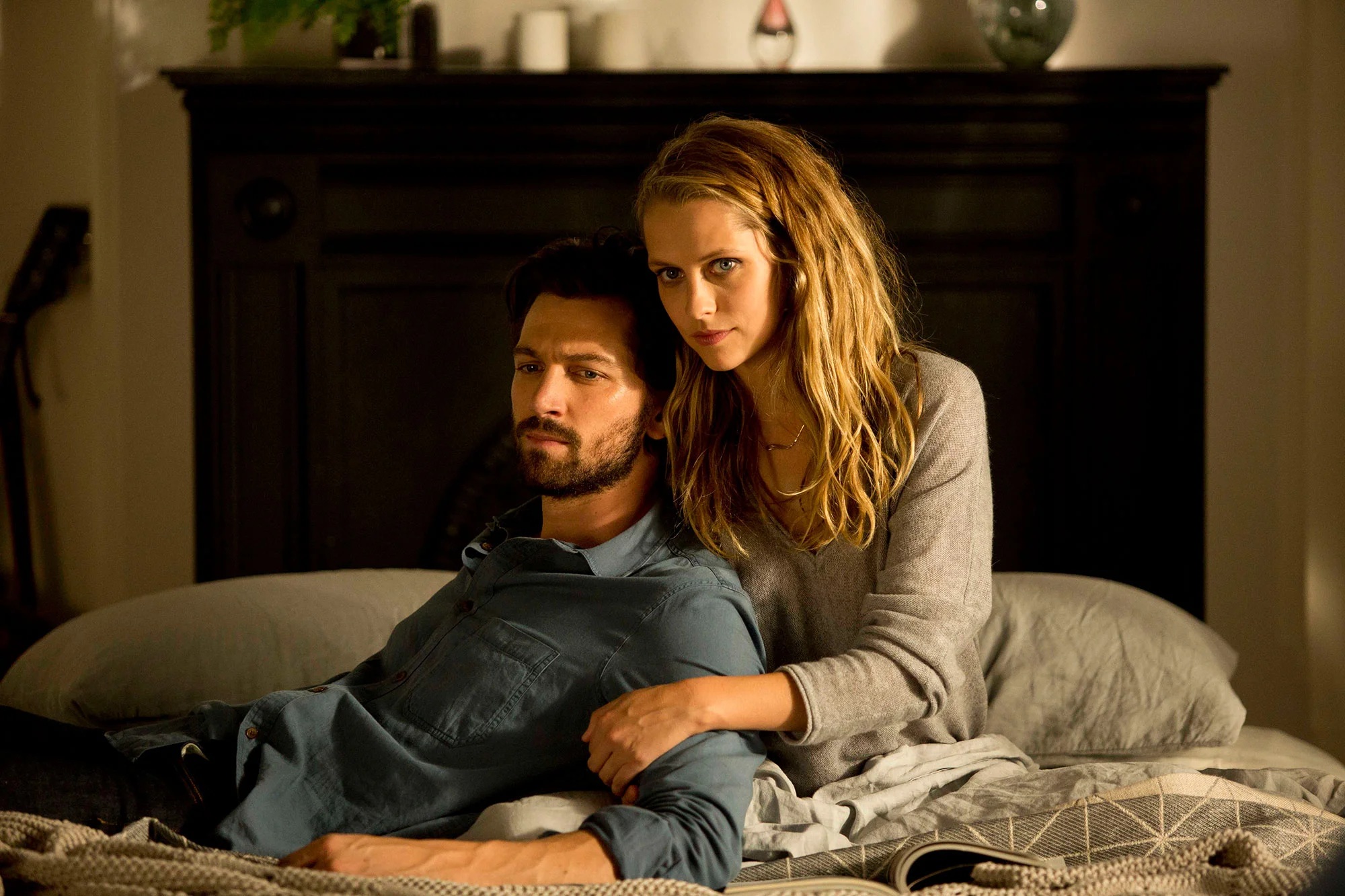 adoringteresap_222_stills_4-9-2.jpg