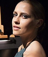 adoringteresap_222_stills_3-3.jpg