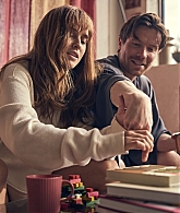 adoringteresap_addition_stills_003-4.jpg