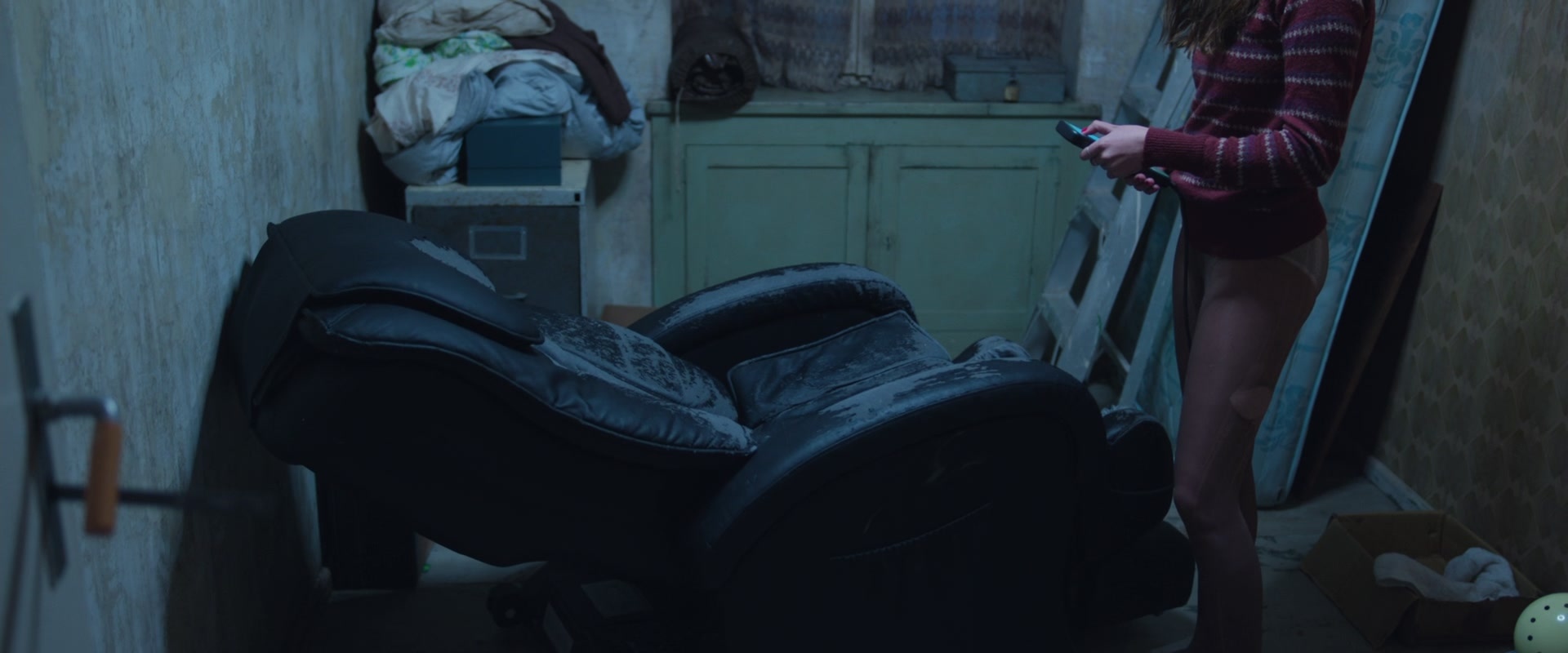 adoringteresap_berlinsyndrome_caps_2879.jpg adoringteresap_berlinsyndrome_caps_2879.jpg