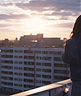 adoringteresap_berlinsyndrome_caps_0365.jpg