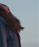 adoringteresap_berlinsyndrome_caps_0378.jpg