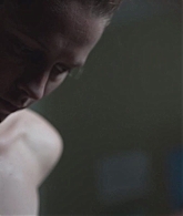 adoringteresap_berlinsyndrome_caps_0409.jpg