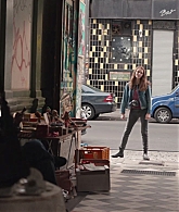 adoringteresap_berlinsyndrome_caps_0426.jpg