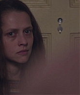 adoringteresap_berlinsyndrome_caps_1693.jpg