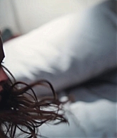 adoringteresap_berlinsyndrome_caps_2307.jpg