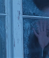 adoringteresap_berlinsyndrome_caps_2371.jpg