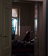 adoringteresap_berlinsyndrome_stills_004_7.jpg