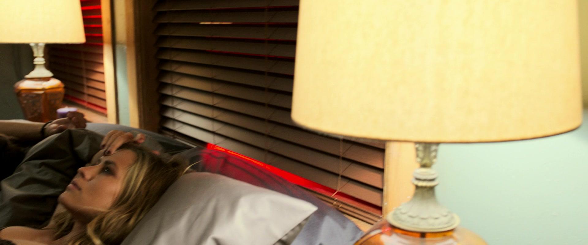 Lights_Out_2016_1080p_ATP_001022.jpg