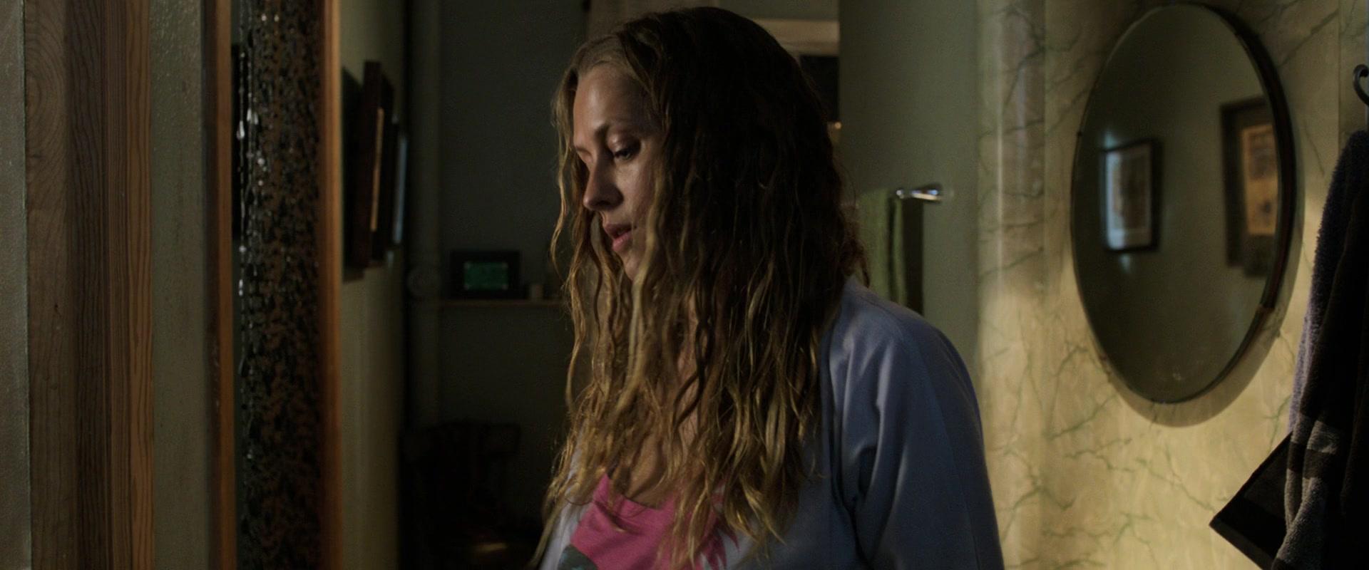 Lights_Out_2016_1080p_ATP_001313.jpg