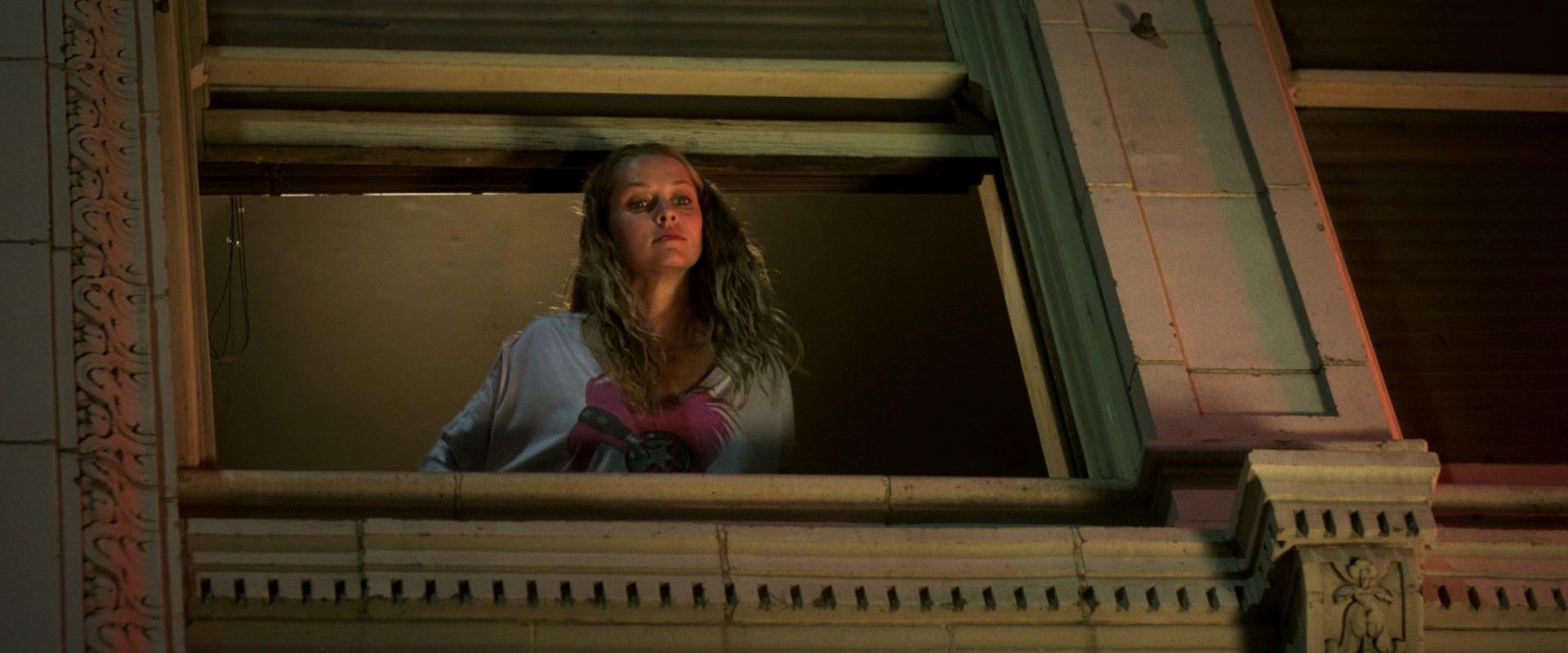 Lights_Out_2016_1080p_ATP_001426.jpg