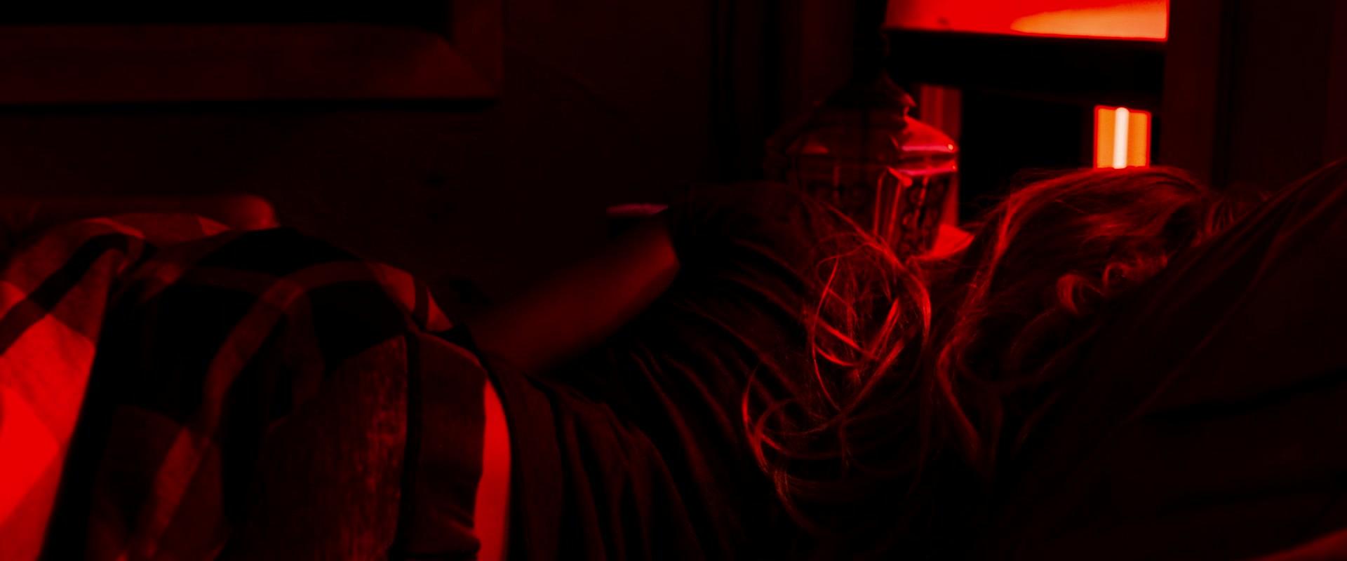 Lights_Out_2016_1080p_ATP_003264.jpg