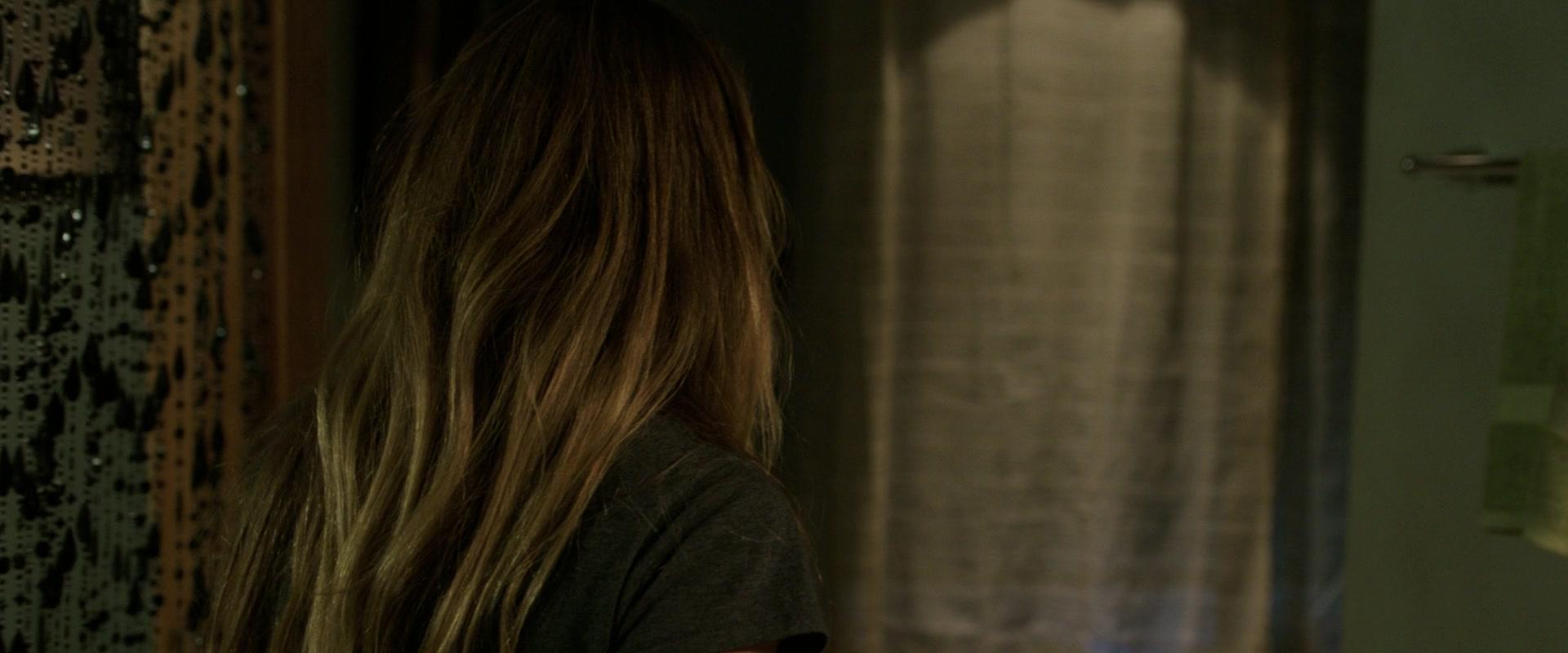 Lights_Out_2016_1080p_ATP_003518.jpg