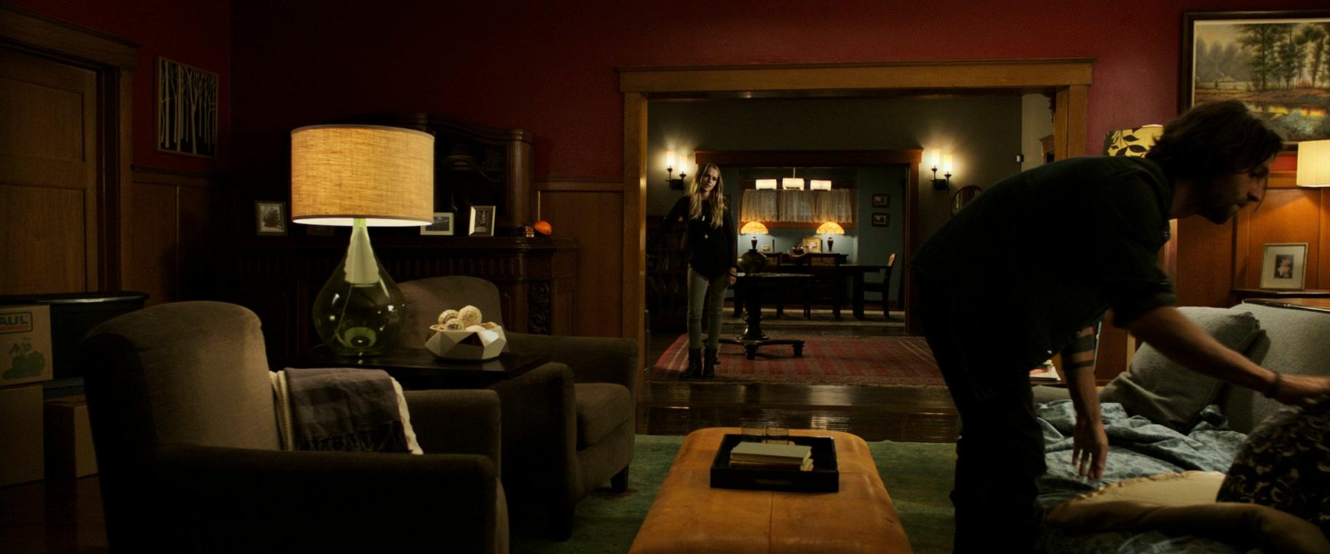 Lights_Out_2016_1080p_ATP_007144.jpg