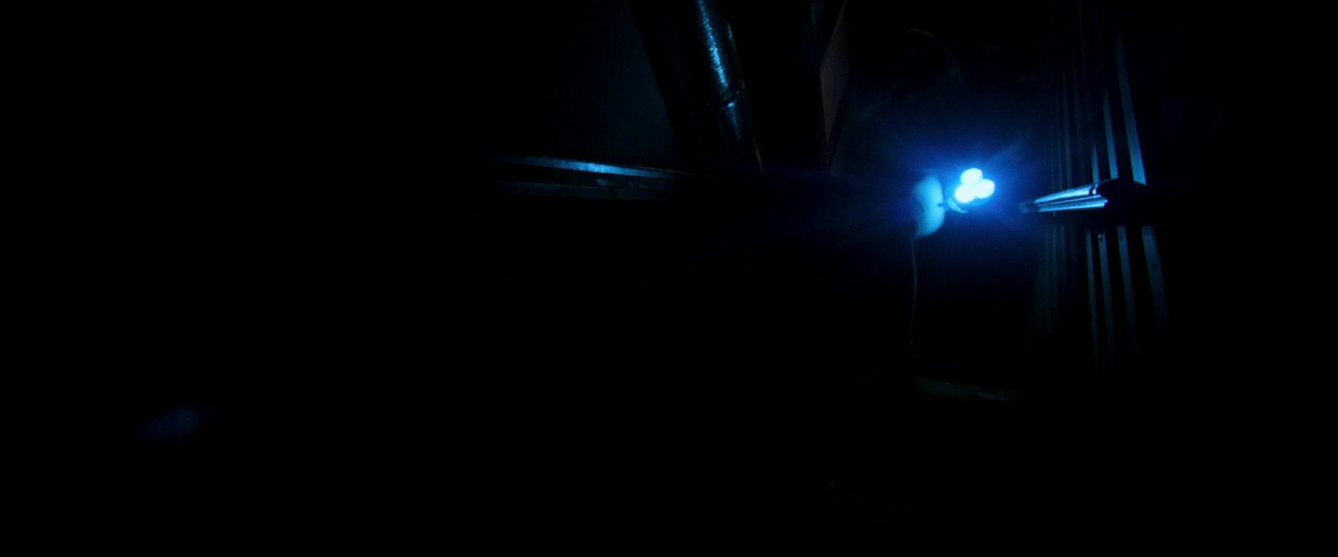 Lights_Out_2016_1080p_ATP_008690.jpg Lights_Out_2016_1080p_ATP_008690.jpg
