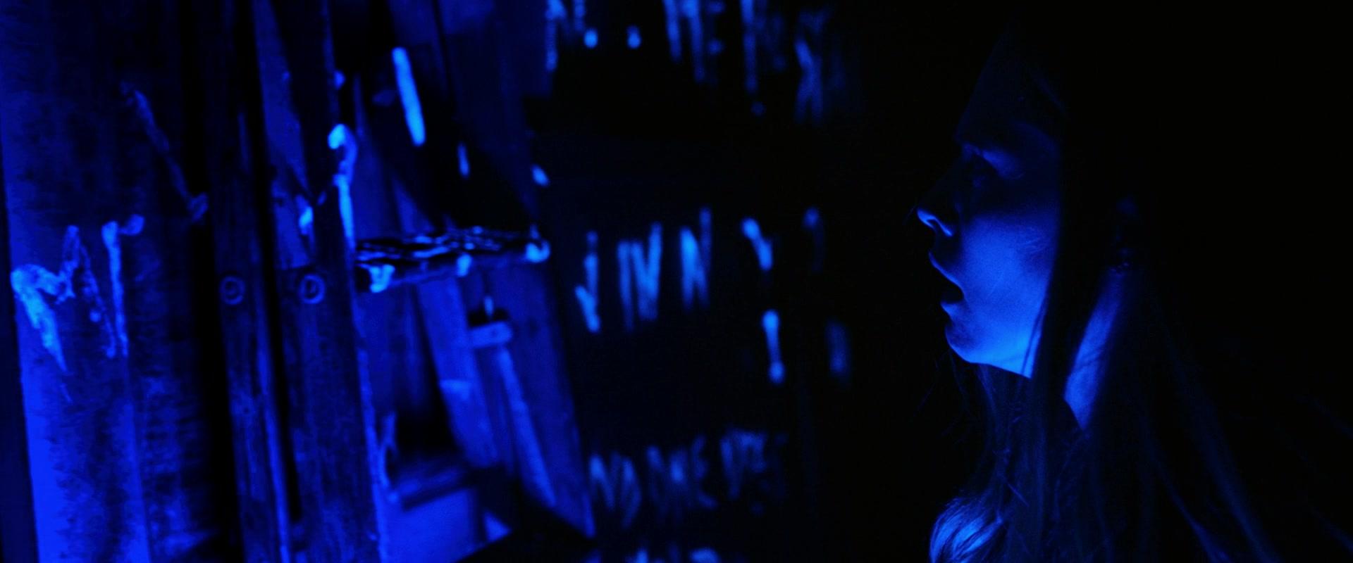Lights_Out_2016_1080p_ATP_009272.jpg