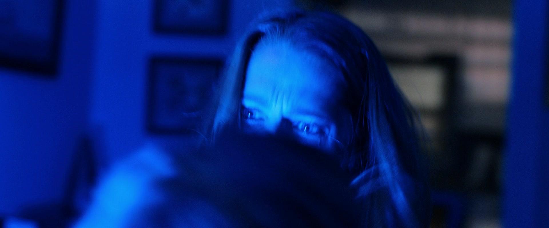 Lights_Out_2016_1080p_ATP_009904.jpg