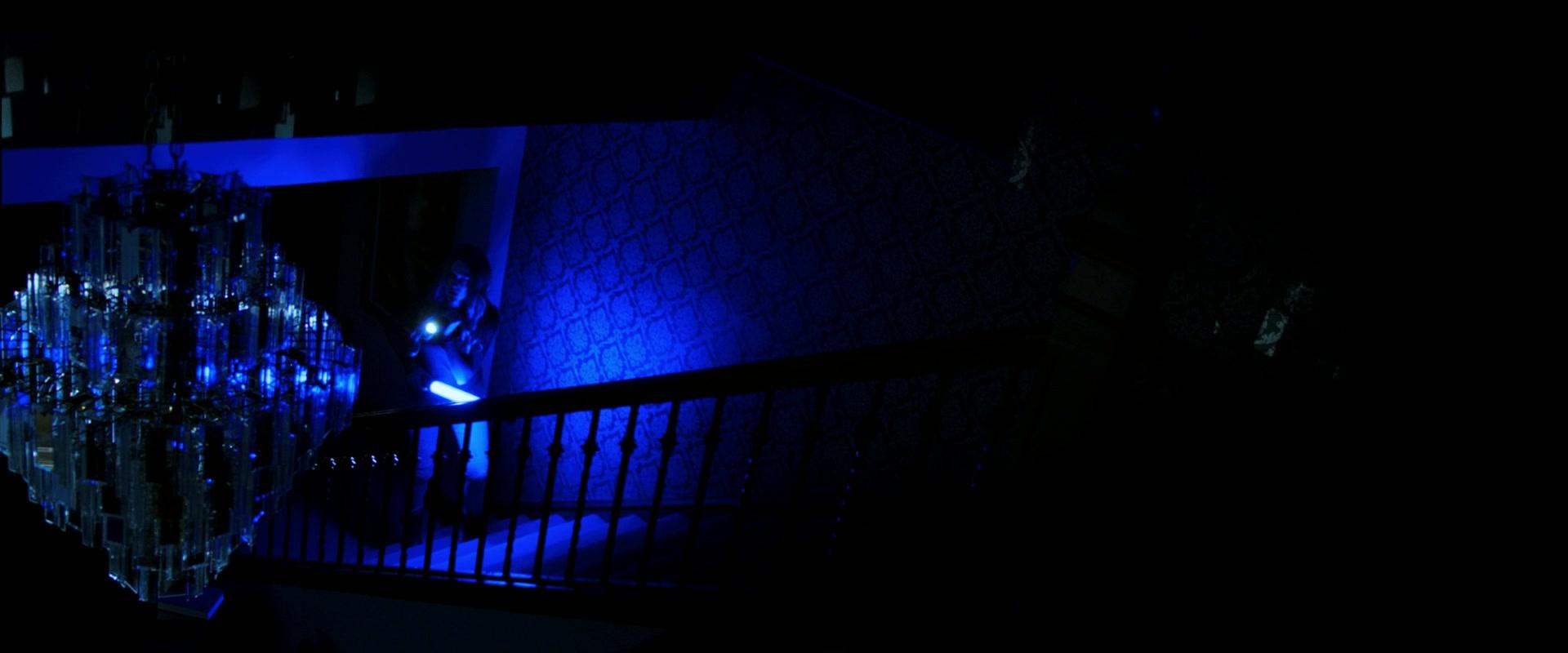 Lights_Out_2016_1080p_ATP_010013.jpg
