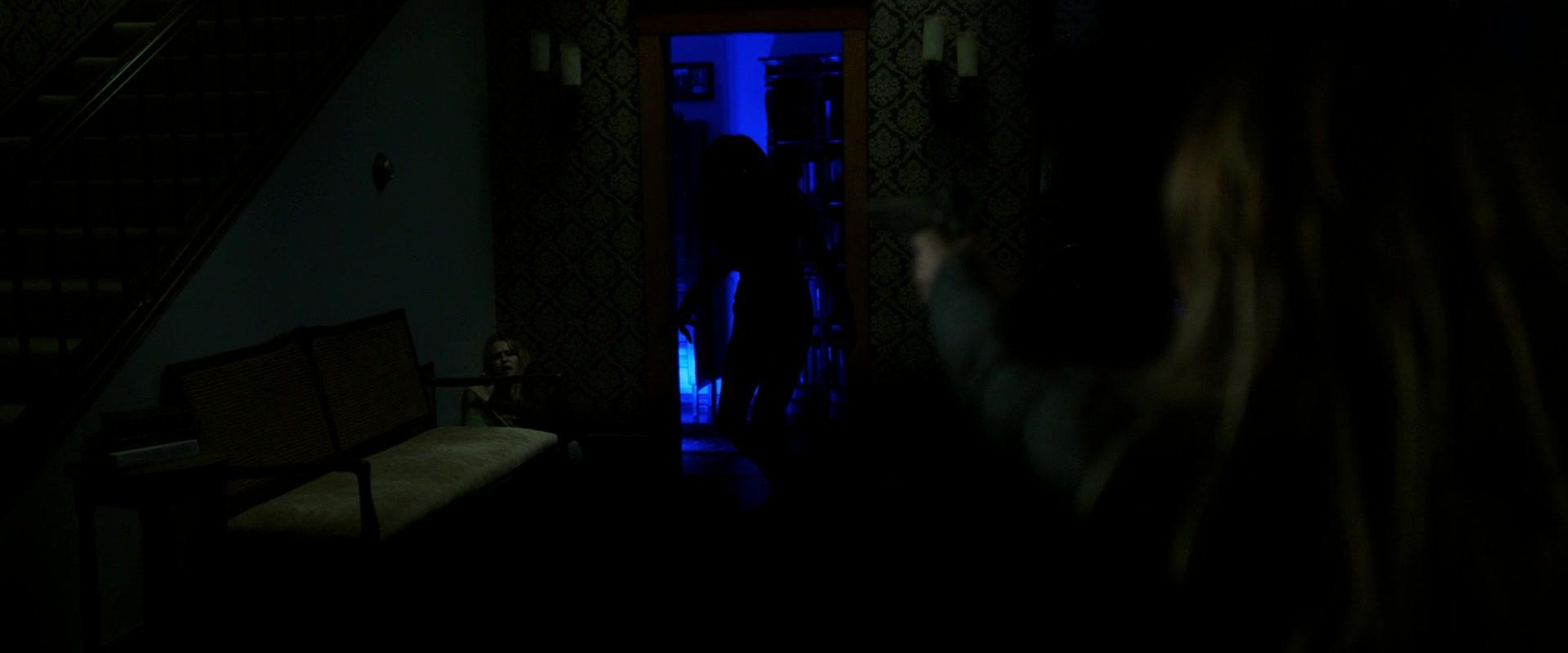 Lights_Out_2016_1080p_ATP_010227.jpg Lights_Out_2016_1080p_ATP_010227.jpg