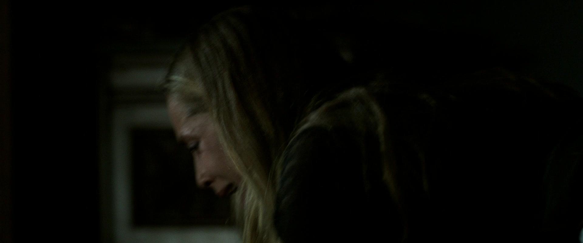 Lights_Out_2016_1080p_ATP_010293.jpg Lights_Out_2016_1080p_ATP_010293.jpg