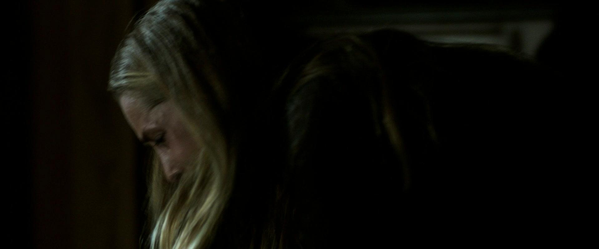 Lights_Out_2016_1080p_ATP_010294.jpg Lights_Out_2016_1080p_ATP_010294.jpg