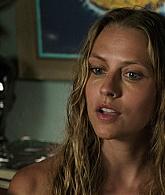 Lights_Out_2016_1080p_ATP_001235.jpg