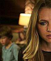 Lights_Out_2016_1080p_ATP_006237.jpg