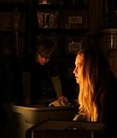 Lights_Out_2016_1080p_ATP_008939.jpg