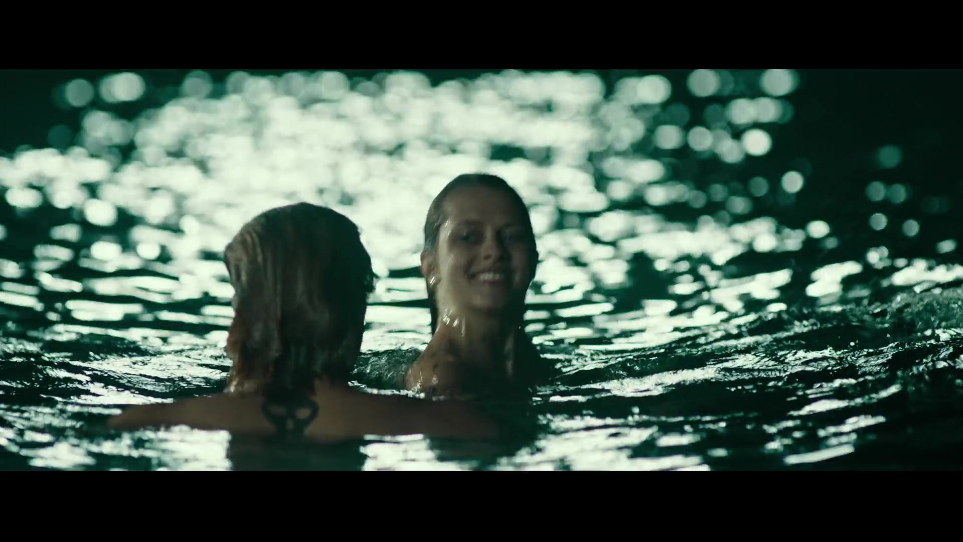 adoringteresap_pointbreak_caps_0188.jpg