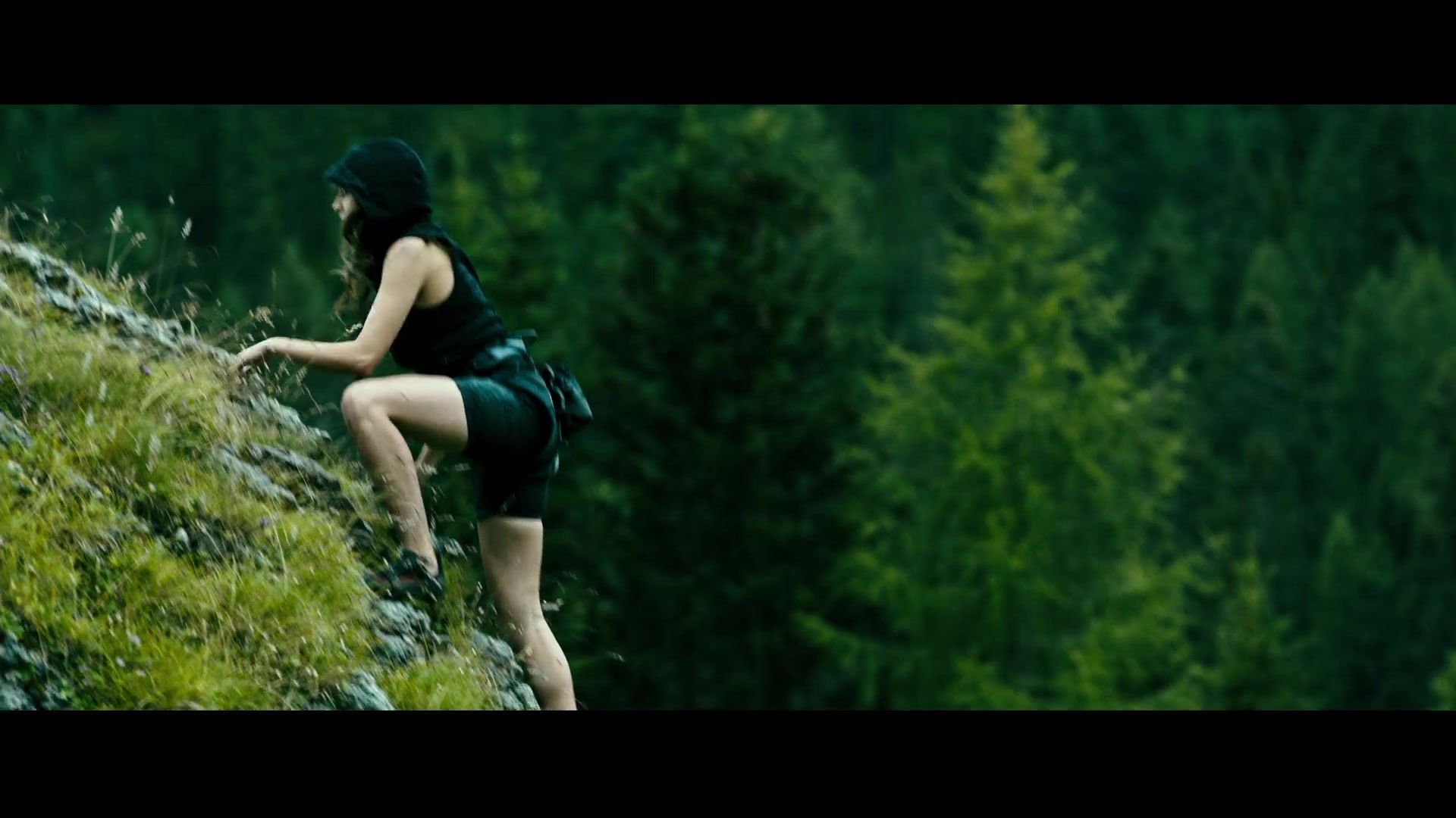 adoringteresap_pointbreak_caps_0259.jpg