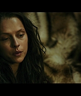 adoringteresap_pointbreak_caps_0728.jpg