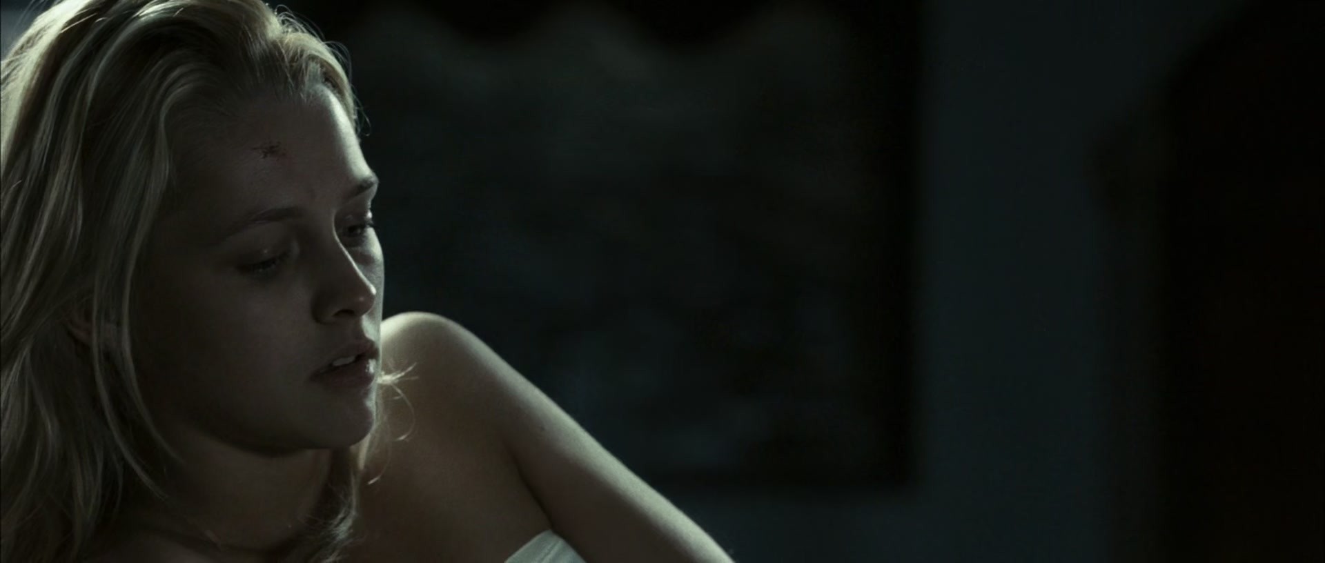adoringteresap_restraint_caps_1203.jpg