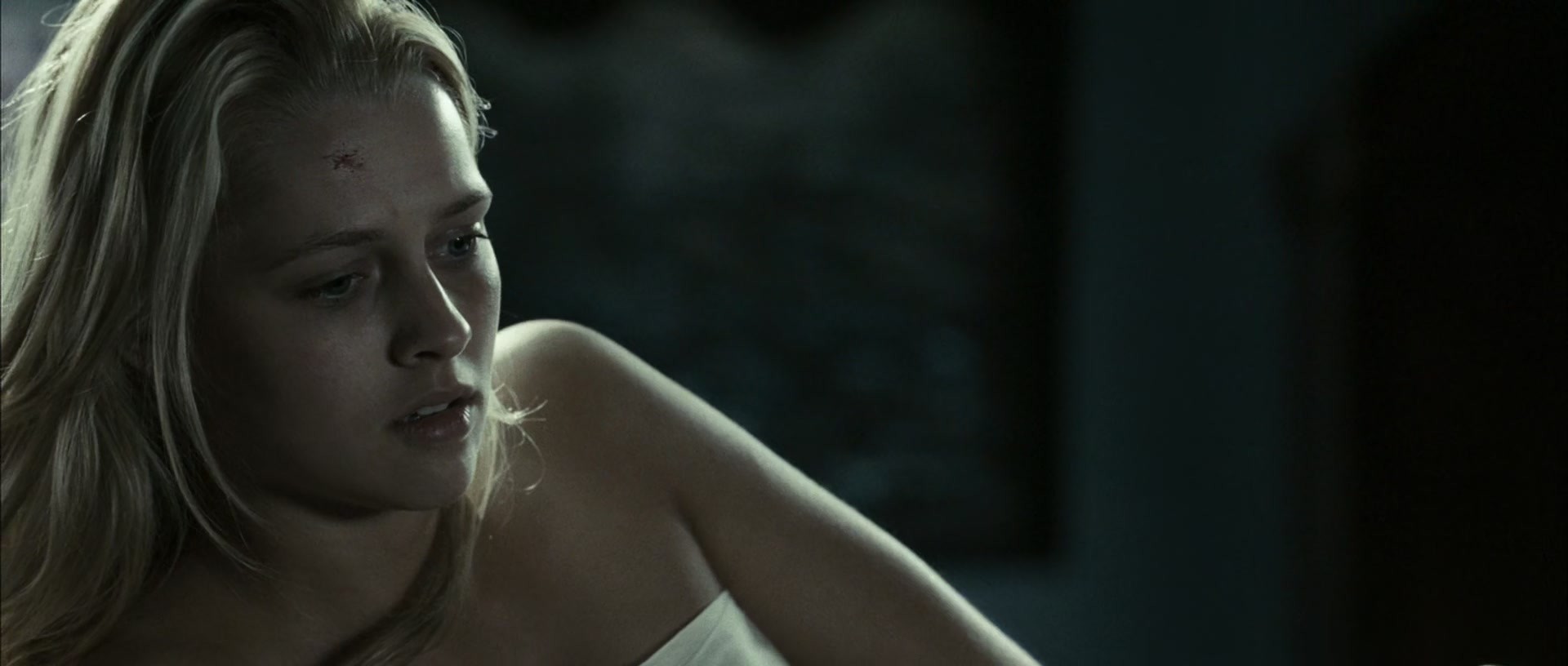 adoringteresap_restraint_caps_1211.jpg