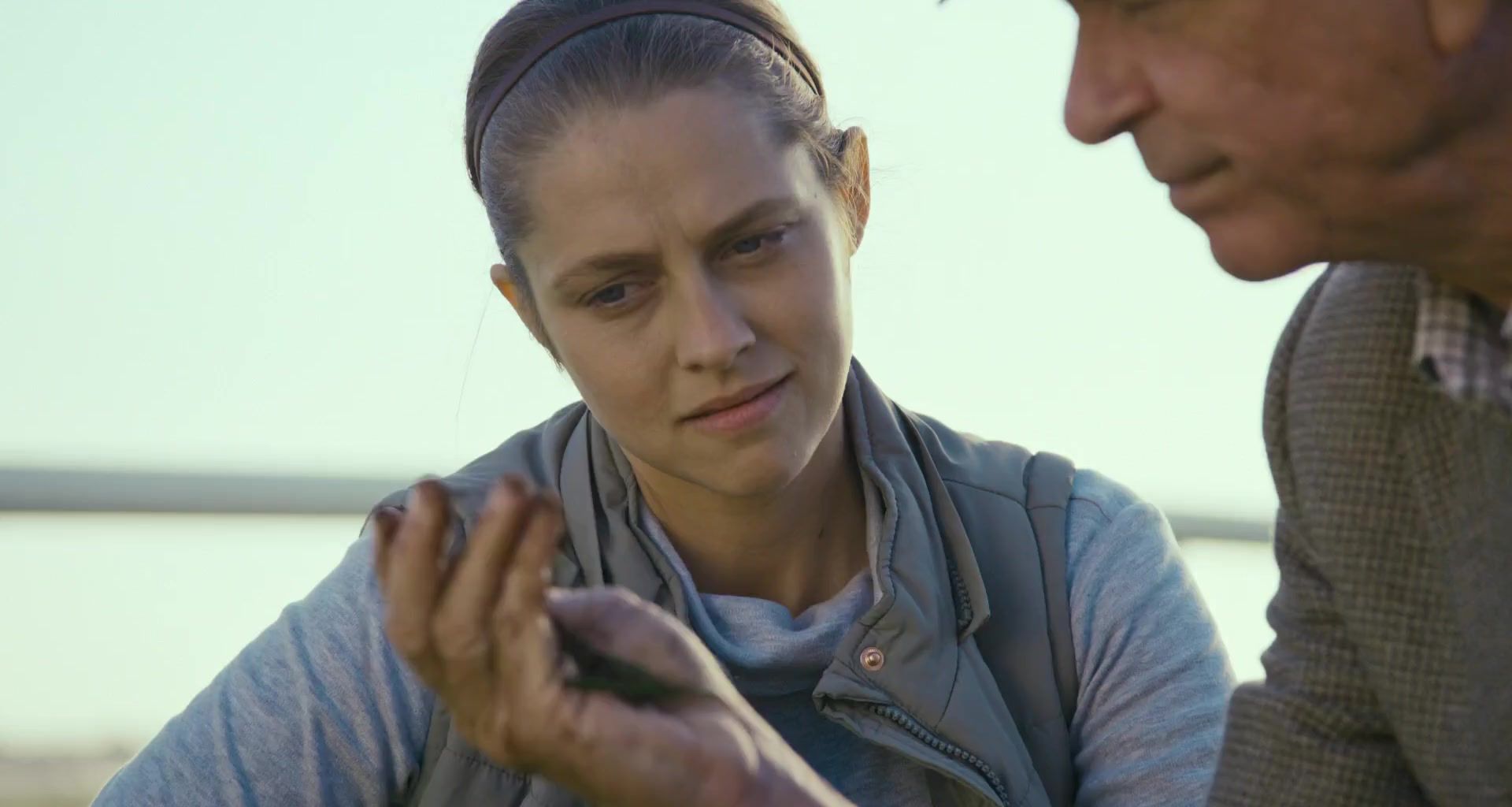 adoringteresap_ridelikeagirl_caps_0219.jpg