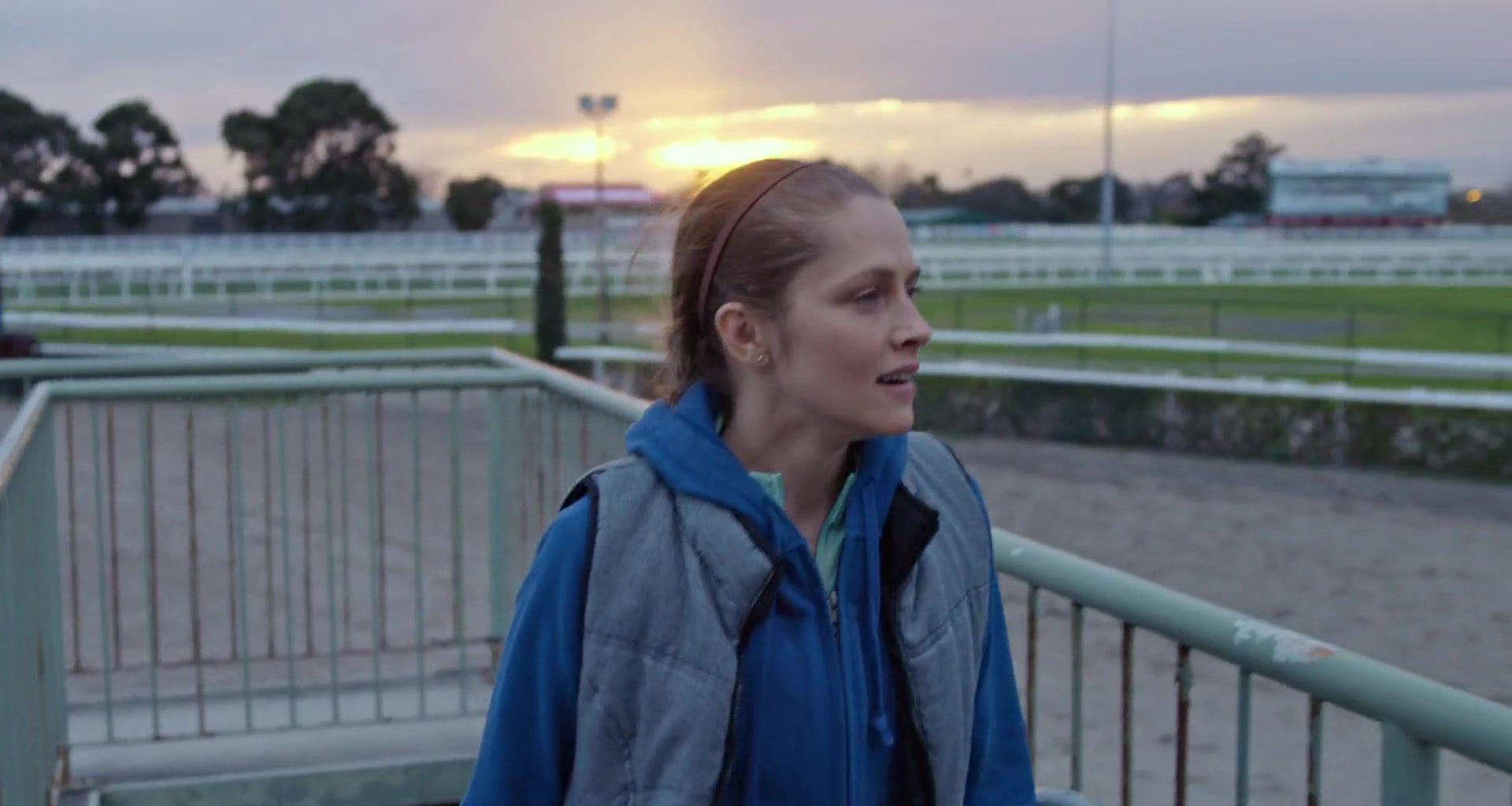 adoringteresap_ridelikeagirl_caps_0927.jpg