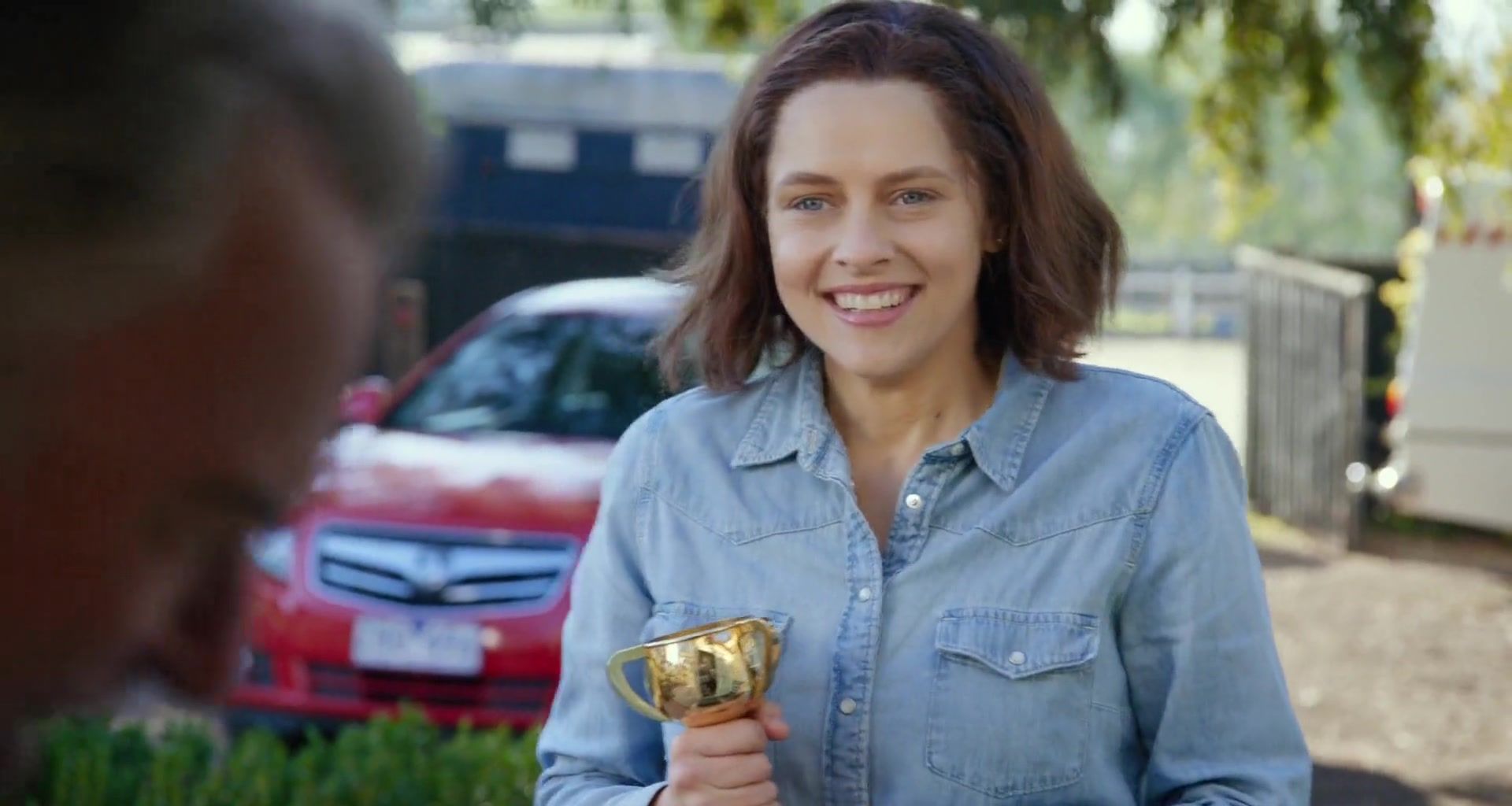 adoringteresap_ridelikeagirl_caps_4244.jpg