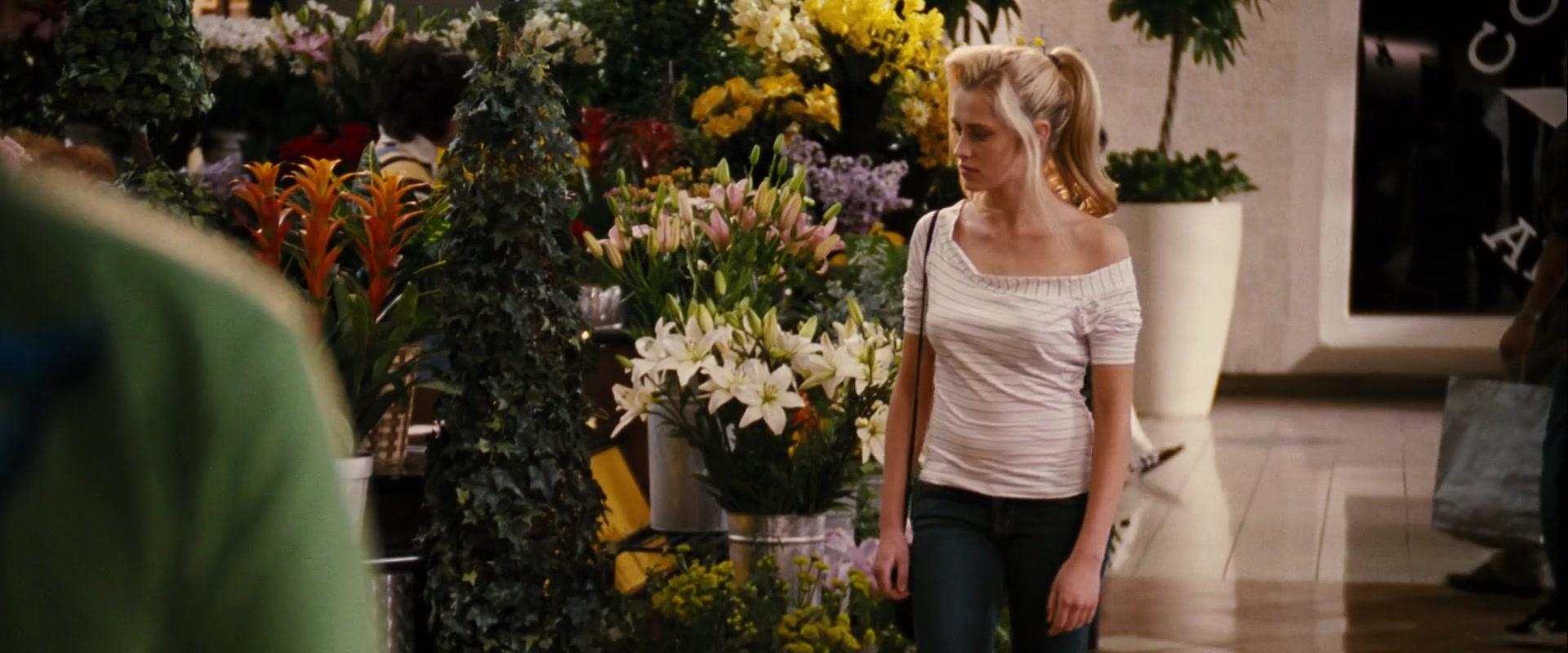 Take_Me_Home_Tonight_2011_1080p__00849.jpg