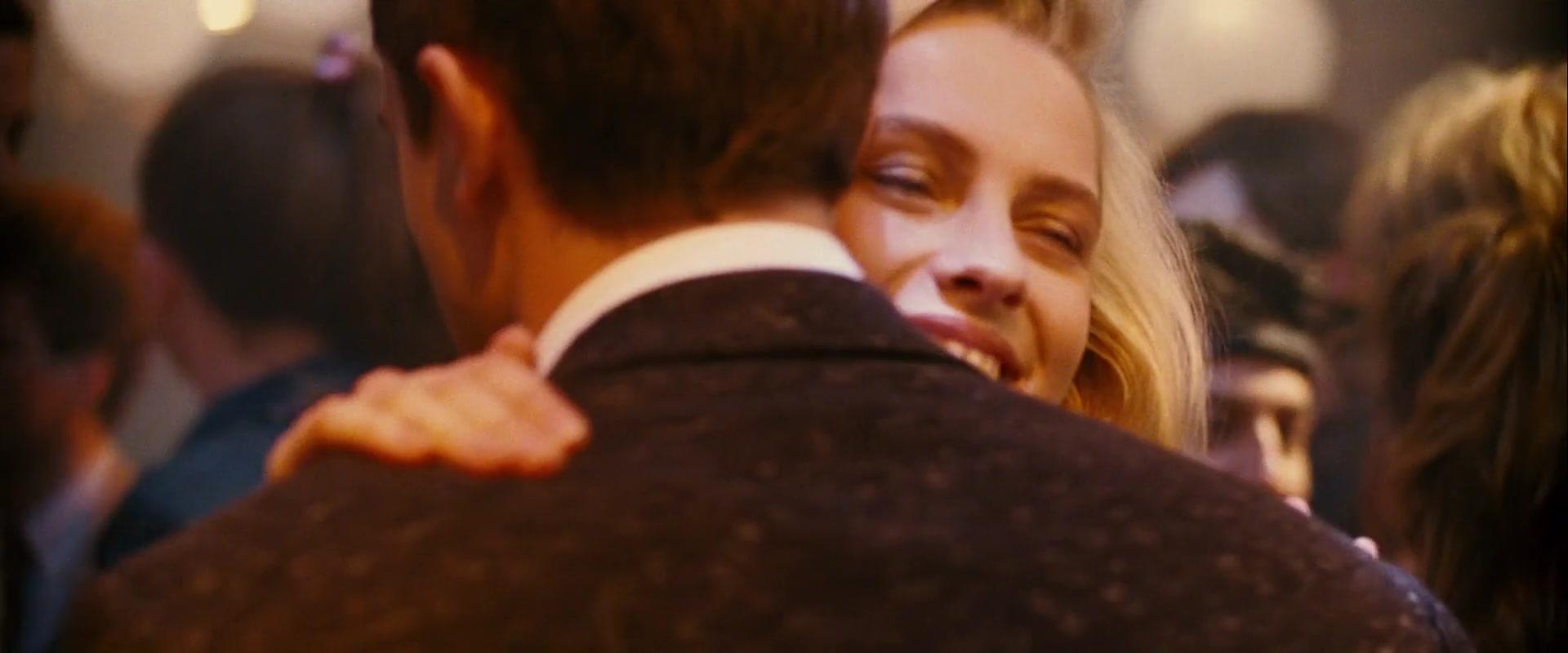 Take_Me_Home_Tonight_2011_1080p__05639.jpg Take_Me_Home_Tonight_2011_1080p__05639.jpg