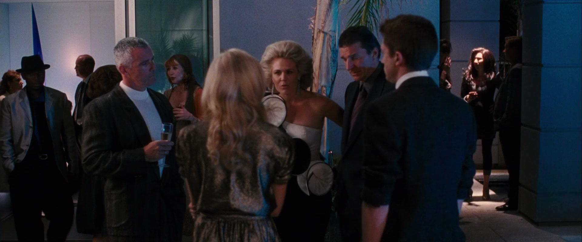 Take_Me_Home_Tonight_2011_1080p__07200.jpg Take_Me_Home_Tonight_2011_1080p__07200.jpg