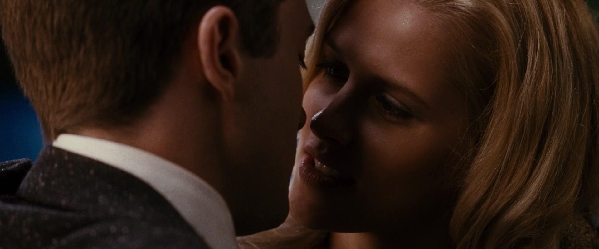 Take_Me_Home_Tonight_2011_1080p__09323.jpg