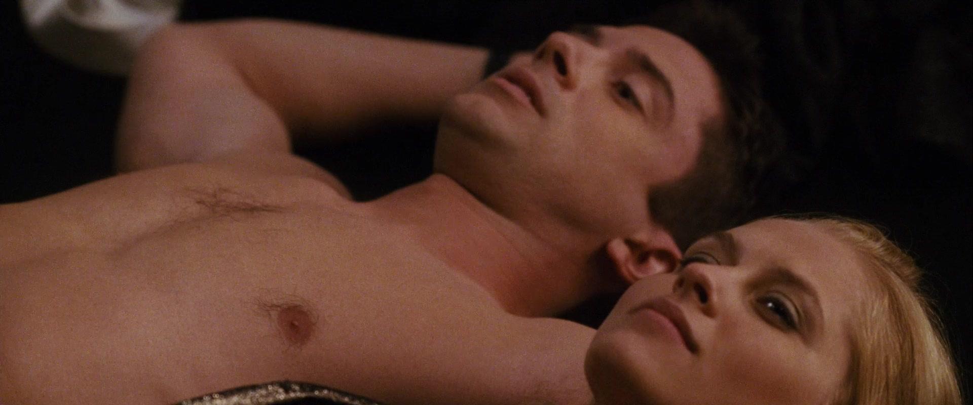 Take_Me_Home_Tonight_2011_1080p__09895.jpg